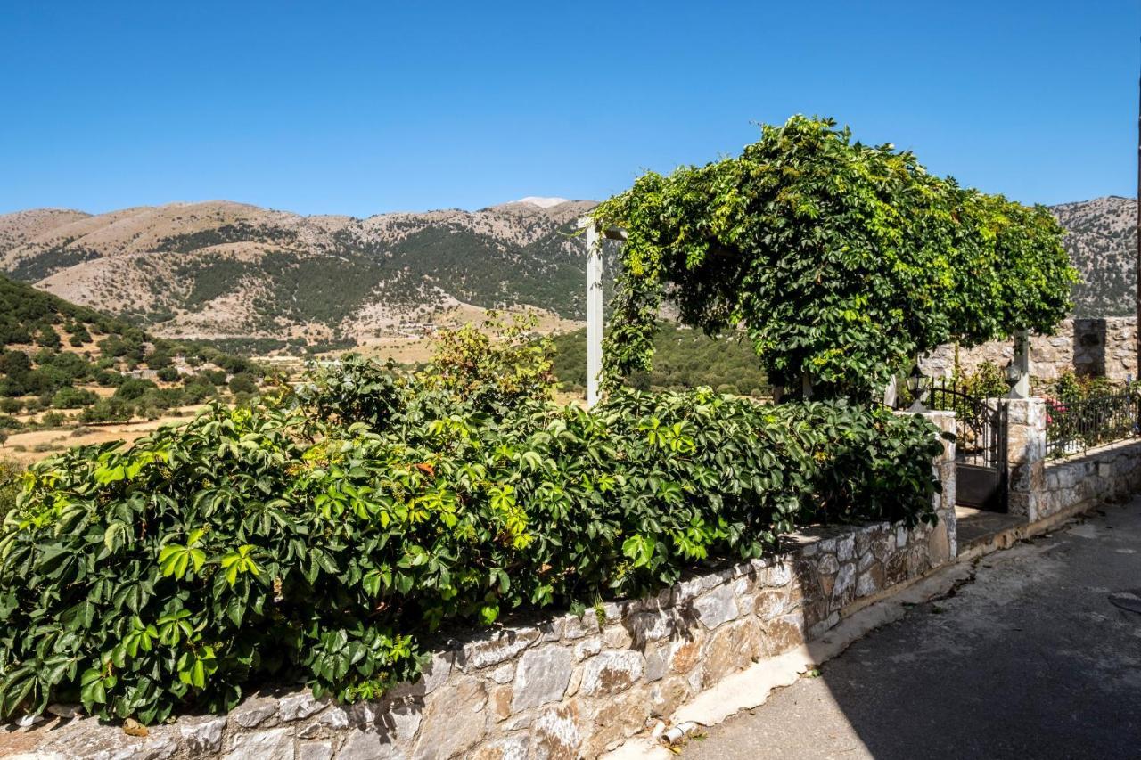 Stone Built Villa Galatia, Poolside & Perfect View Kares Exterior photo